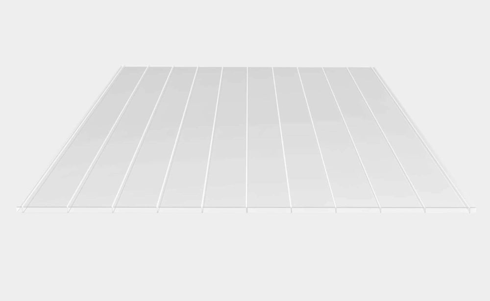 Klare Stegplatten aus Polycarbonat für Terrassendächer