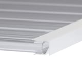 Abschlussprofil Oberseite 10 mm, weißes Aluminiumprofil, VLF, Detailansicht mit Kammerplatte