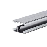 DUO Mittelprofil 16 mm aus blankem Aluminium, schraeg von unten mit sichtbaren Kammern und Dichtungen