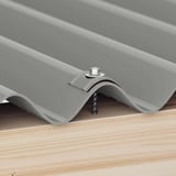 Kalotte Profil 18/1064 Graualuminium auf Trapezblech mit Schraube und Holzunterkonstruktion