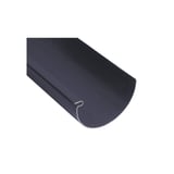 Dachrinne Graphit PVC, Detailansicht der halbrunden Form und des oberen Randes