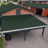 Pfannenblech 2/1060 Moosgrün auf einem Carport, Verlegung auf dem Dach