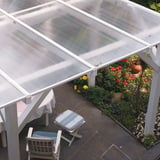 Polycarbonat Doppelstegplatten 10 mm klar als Terrassenueberdachung auf Holzkonstruktion