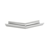 Rinnenaußenwinkel 135° aus Stahl in Weißaluminium (RAL 9006) mit 50 µm Polyurethan-Beschichtung, freigestellt