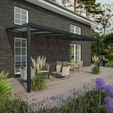 Terrassenüberdachung Sunrooms in RAL 7016, 16 mm Polycarbonatdach, an Ziegelwand montiert