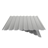 Trapezblech 20/1100 in Weißaluminium, teilweise hochgeklappt, um das Anti-Tropf-Vlies zu zeigen