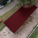 Trapezblech 20/1100 weinrot auf einem Carport oder Unterstand, Draufsicht