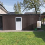 Trapezblech 20/1100 in Sepiabraun als Wandverkleidung einer Garage