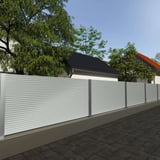 Sichtschutzzaun aus Wellblech PF25W in Lichtgrau, Anwendungsbeispiel im Garten