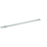 Zahnblech gelocht, Weißaluminium RAL 9006, 0,75 mm Stahl, lange Ansicht mit zwei Befestigungspunkten