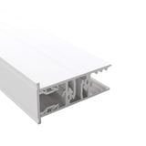 Zevener Sprosse Randprofil 16 mm, weißes PVC-Profil mit Hohlkammern und gezackter Unterseite, schräg von oben