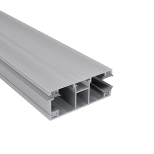 DUO Randprofil aus blankem Aluminium, 10 mm, mit Hohlkammern und Befestigungsnuten, Hauptansicht