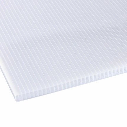 Polycarbonat Stegplatte 25 mm opal-weiß, Hauptansicht schräg von oben mit sichtbaren Stegen