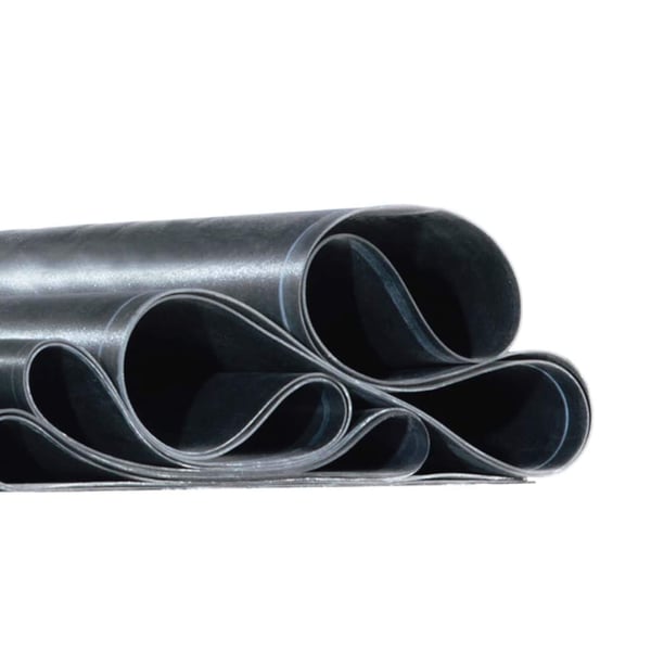 Detailansicht der gerollten schwarzen EPDM Dachfolie, 1,20 mm Stärke