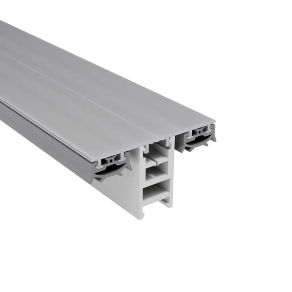 Mendiger Mittelprofil 16 mm, blank, Aluminium und Kunststoff, Detailansicht der Profilstruktur