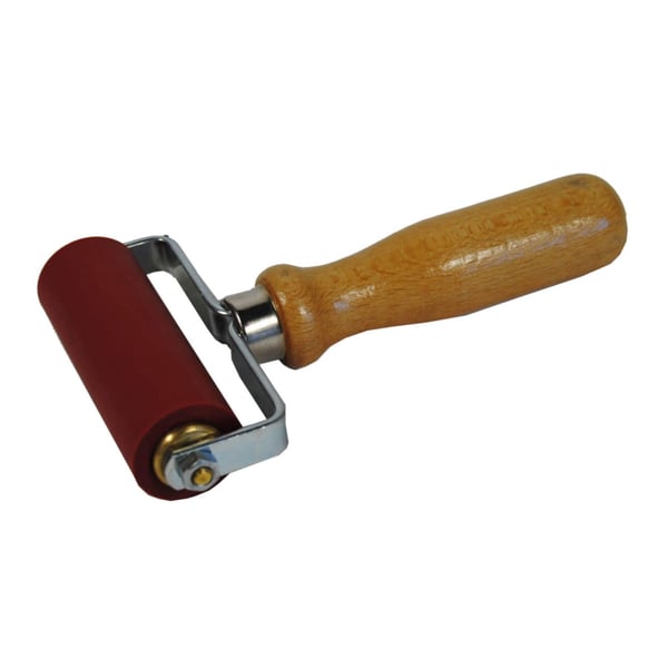 Silikon-Andrückrolle Standard mit roter Silikonwalze und hellem Holzgriff, Tytane