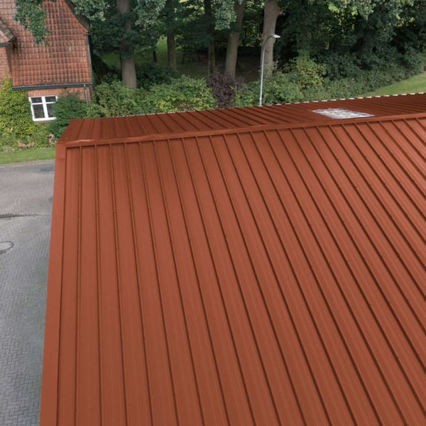 Trapezblech 45/333 kupferbraun als Dach auf einem Gebaeude, Draufsicht
