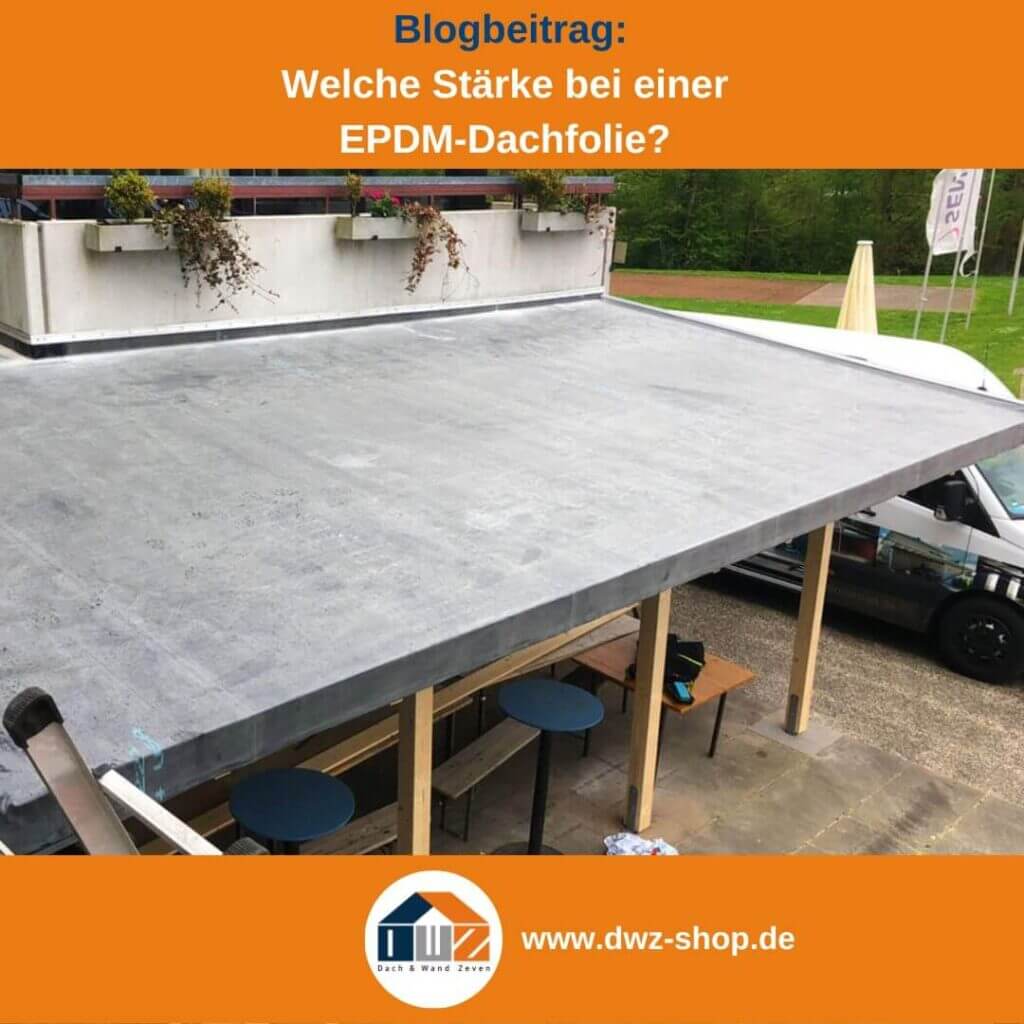 EPDM Dachfolie auf einer Terrassenüberdachung, montiert und einsatzbereit, präsentiert von DACHPROTECT.