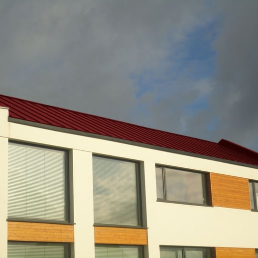 Stehfalzblech PD-510-S | Flach | Anti-Tropf 700 g/m² | Stahl 0,50 mm | 50 µm PURMAT® | 028 - Kirschrot #9