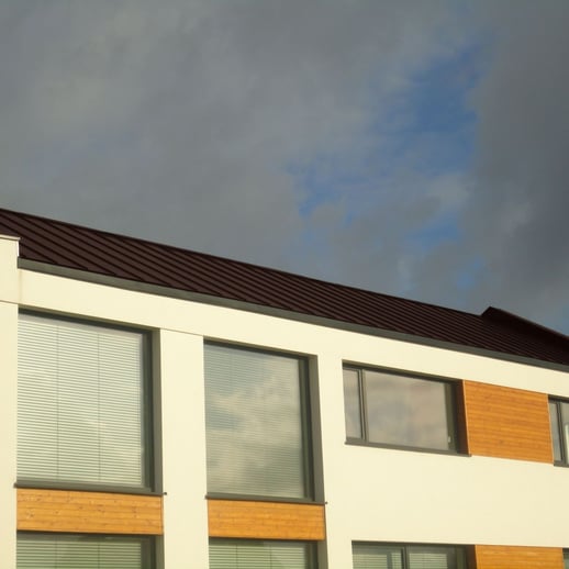 Stehfalzblech PD-510-S | Mikro | Anti-Tropf 700 g/m² | Stahl 0,50 mm | 35 µm Mattpolyester | 8017 - Schokoladenbraun #9