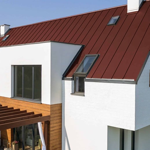 Stehfalzblech PD-510-S | Trapez | Anti-Tropf 700 g/m² | Stahl 0,50 mm | 25 µm Polyester | 8012 - Rotbraun #11